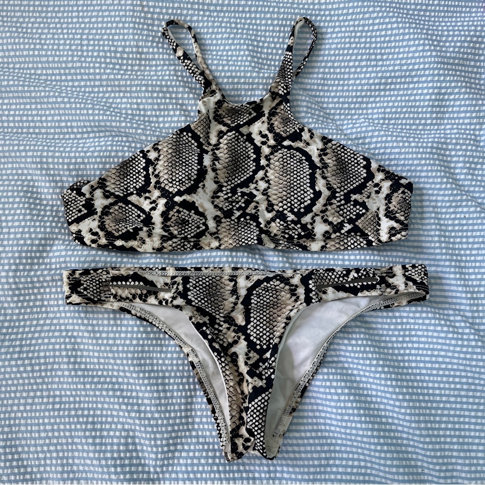VITAMIN A BIKINI